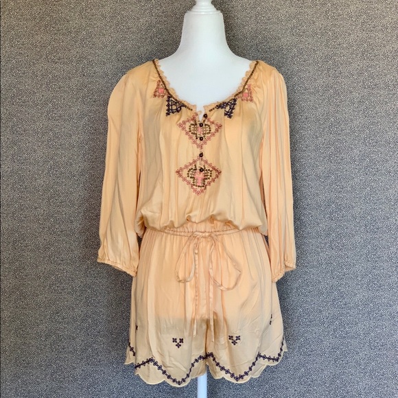 Forever 21 Pants - 💫✨Bohemian Romper with Stitched Details✨💫